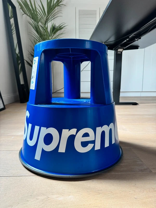 黒 Supreme Wedo Step Stool Black シュプリーム椅子 SUPREME 2020AW 黒 Supreme Wedo Step Stool Black シュプリーム椅子 SUPREME 2020AW