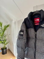 Supreme The North Face Studded Nuptse Jacket Black