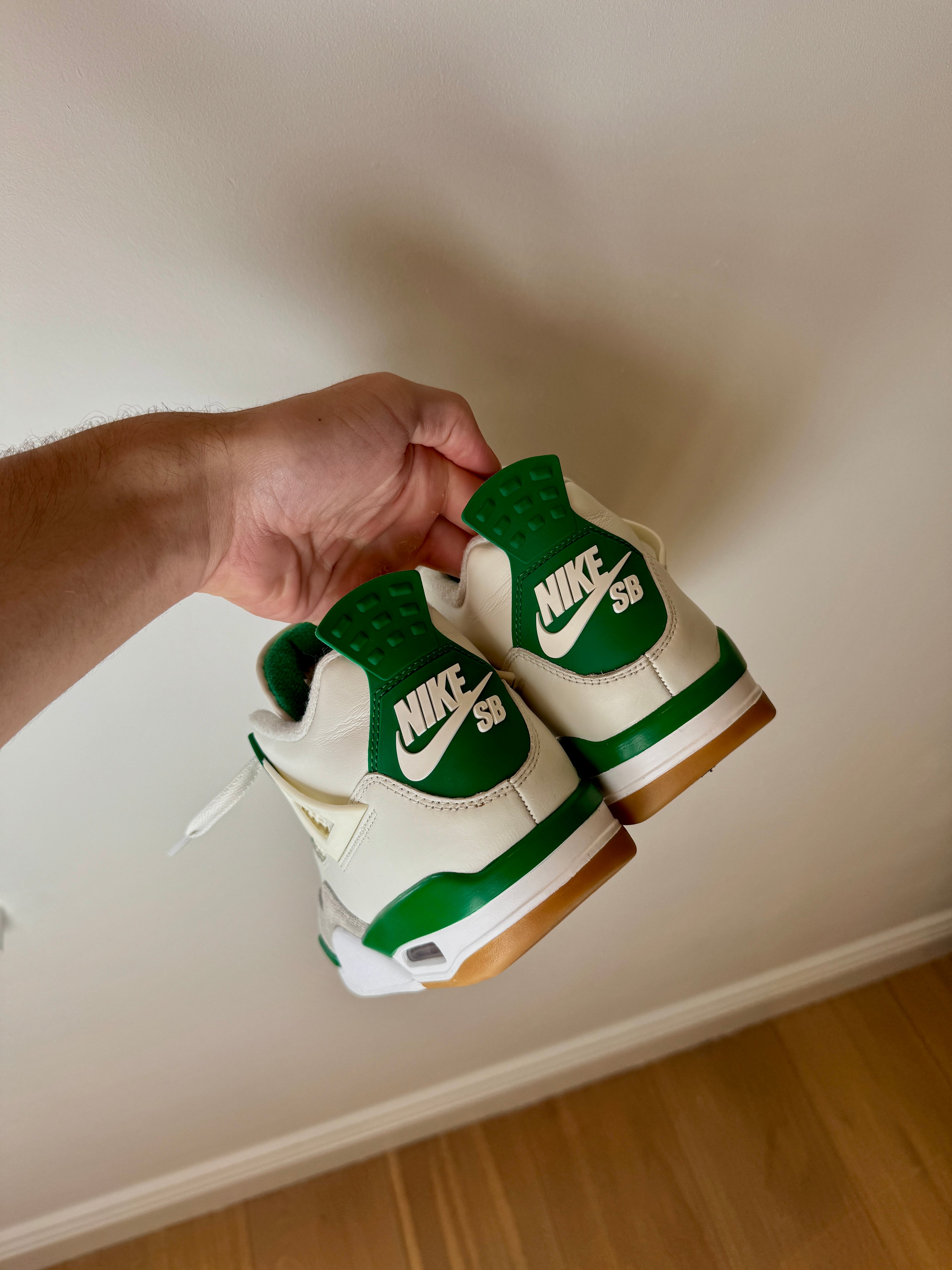 Nike SB x Air Jordan 4 “Pine Green” – Maat 38 SP