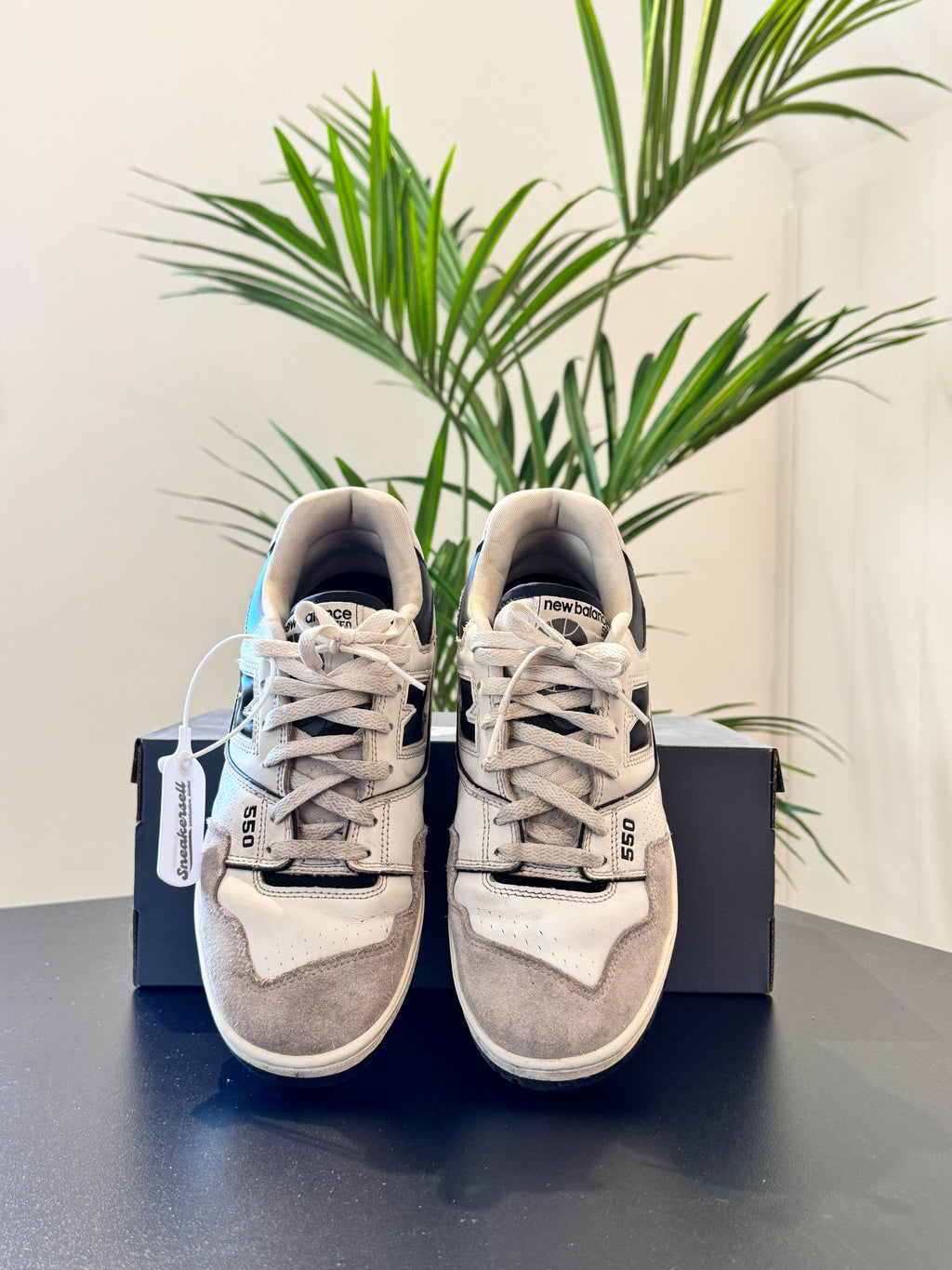 New Balance 550 Sea Salt Black