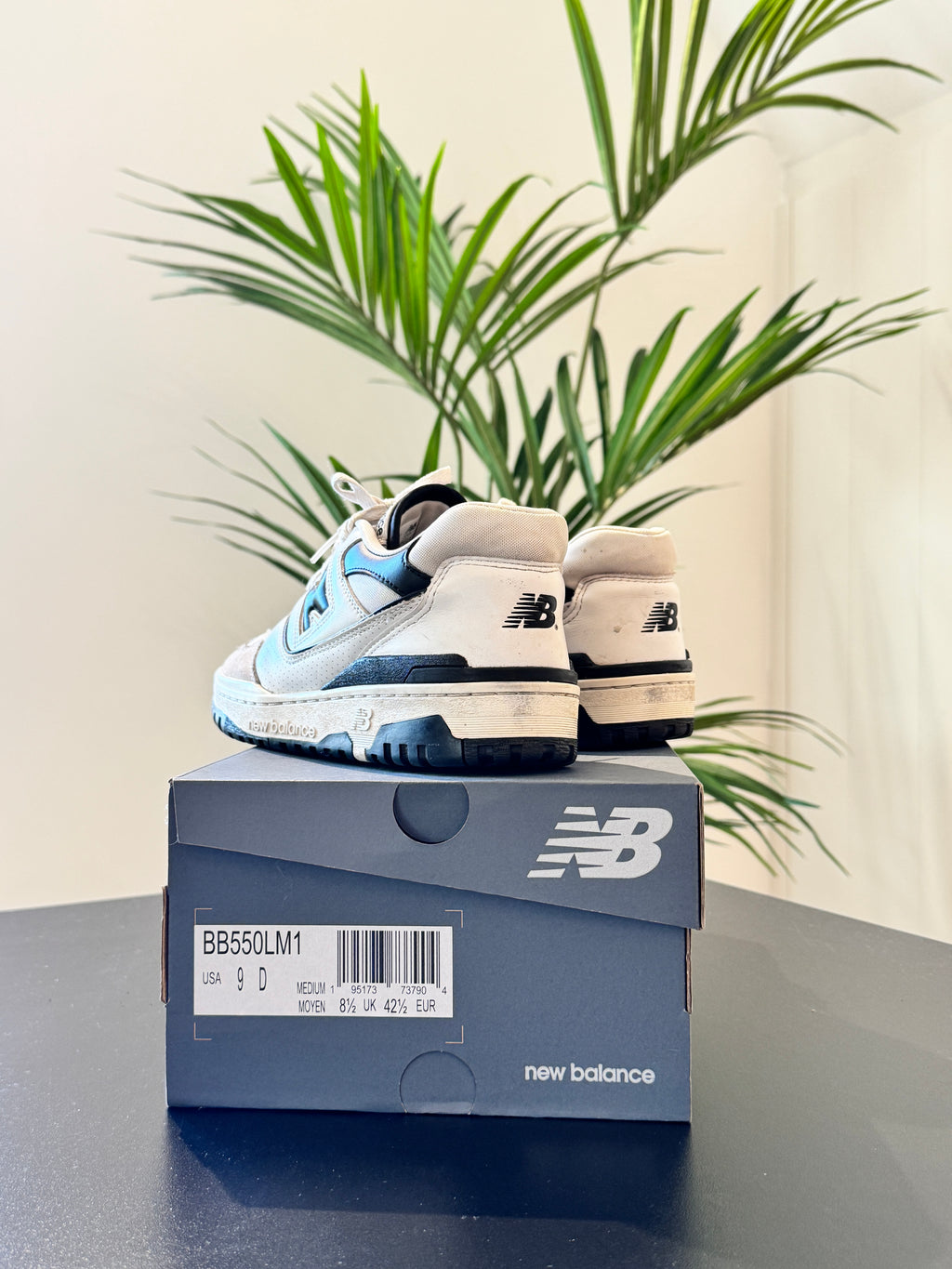 New Balance 550 Sea Salt Black