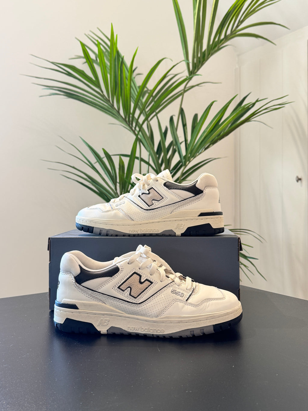 New Balance 550 Cream Black