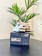 New Balance 550 Cream Black