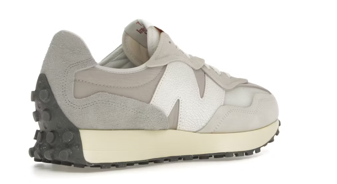 New Balance 327 Sea Salt Raincloud