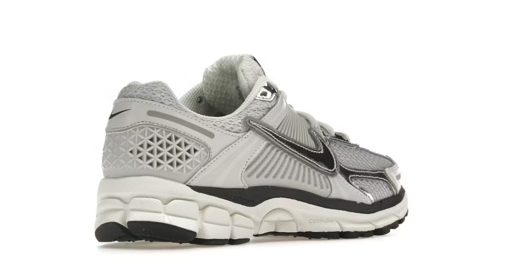 Nike Zoom Vomero 5 Photon Dust Metallic Silver (Women's)