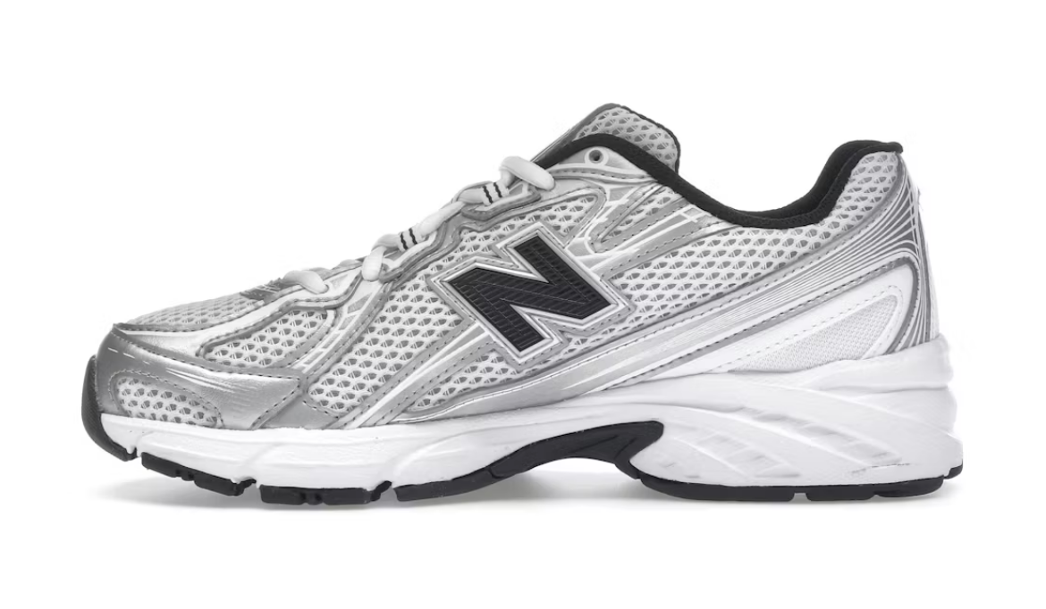 New Balance 740 White Silver Metallic Navy