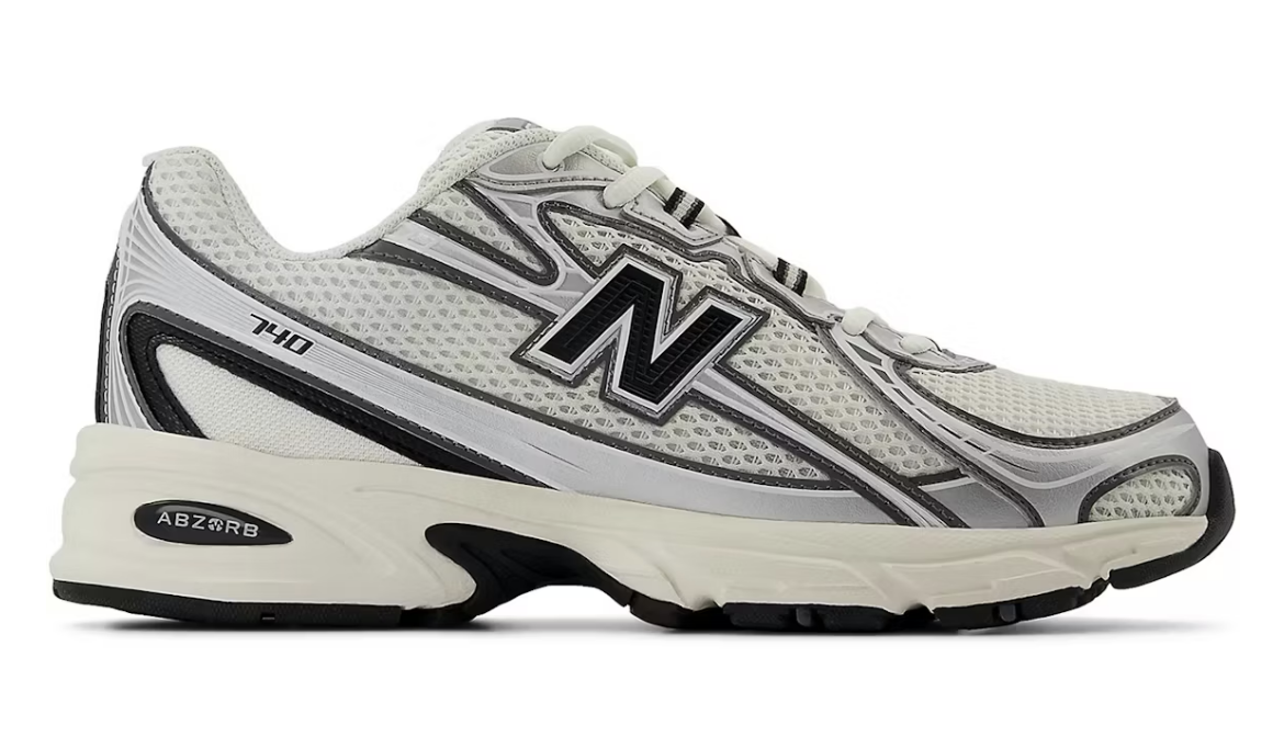 New Balance 740 Sea Salt Black Silver Metallic