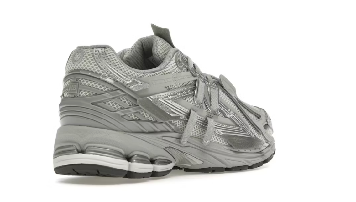 New Balance 1906A Concrete Silver Metallic
