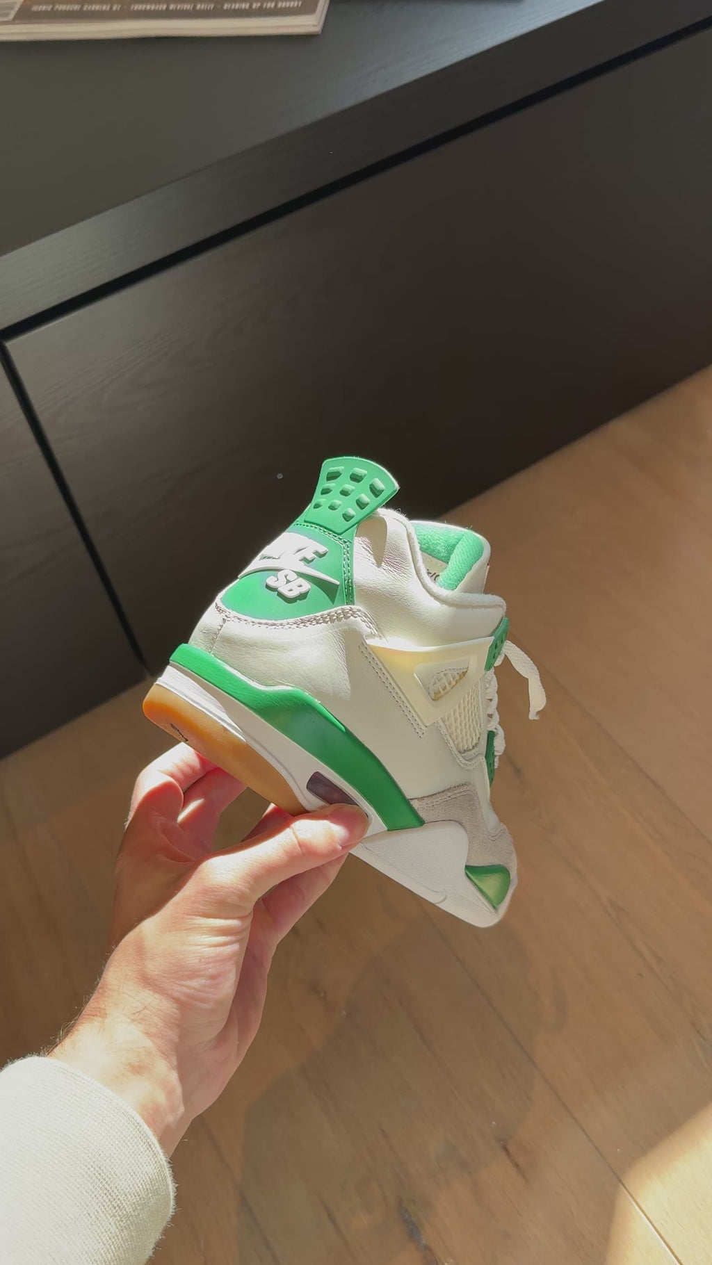 Nike SB x Air Jordan 4 “Pine Green” – Size 38 SP